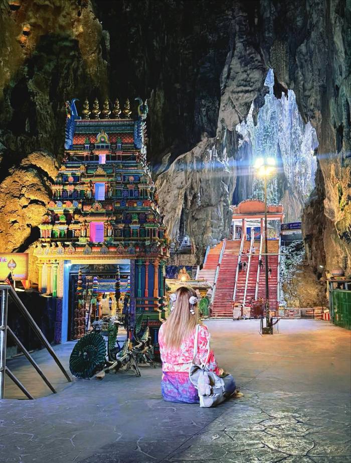 Khám phá động Batu- Điểm du lịch tâm linh hấp dẫn