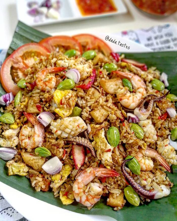 Checklist ẩm thực Indonesia -10 món ngon "quốc hồn quốc túy"