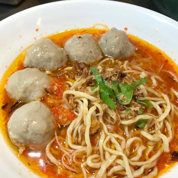 Checklist ẩm thực Indonesia -10 món ngon "quốc hồn quốc túy"