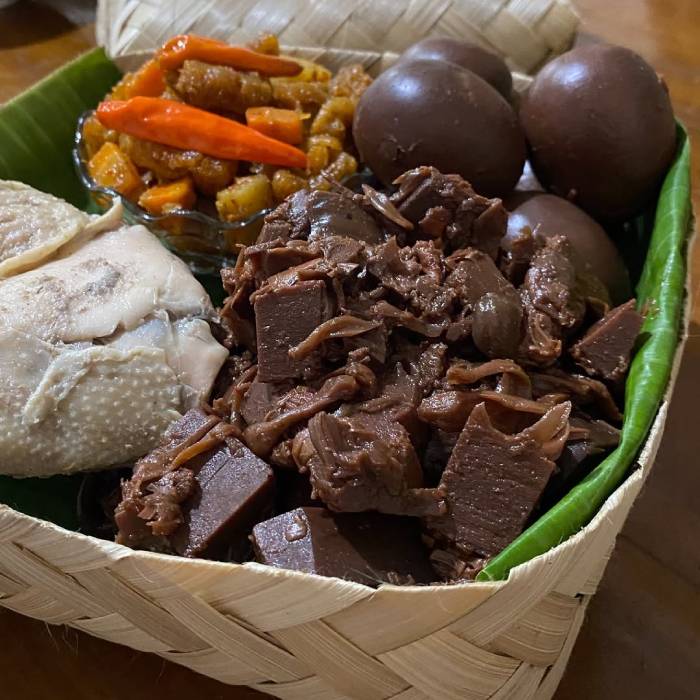 Checklist ẩm thực Indonesia -10 món ngon "quốc hồn quốc túy"