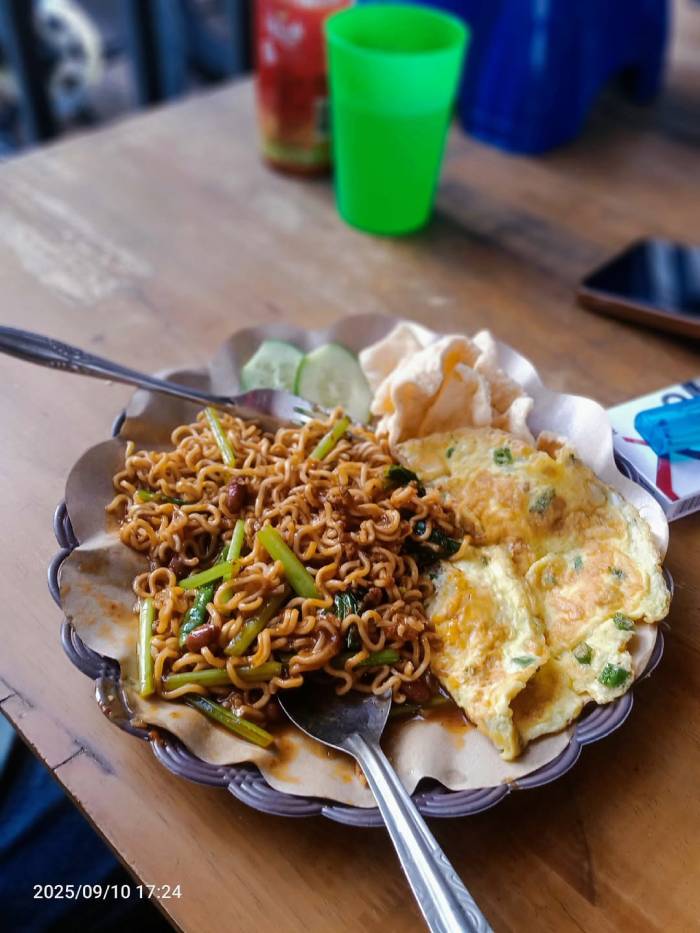 Check vị top 10 món ăn đường phố Indonesia hot nhất