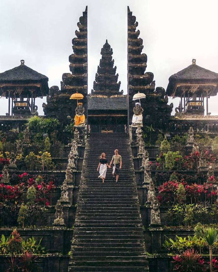 Điểm danh 7 ngôi đền ở Bali- Linh hồn đảo Ngọc