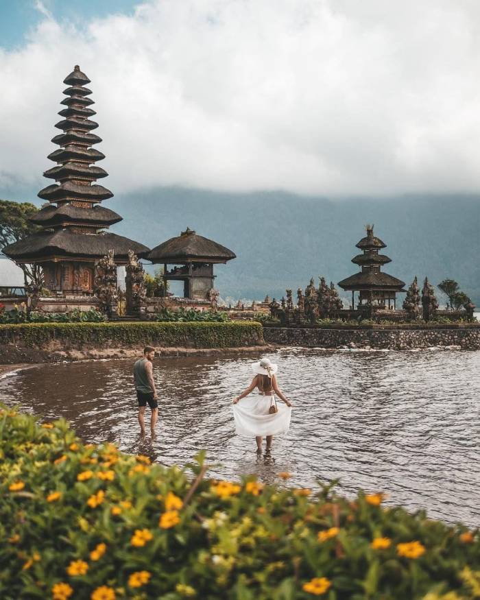 Khám phá đền Ulun Danu Bratan Bali – Ngôi đền nổi giữa hồ