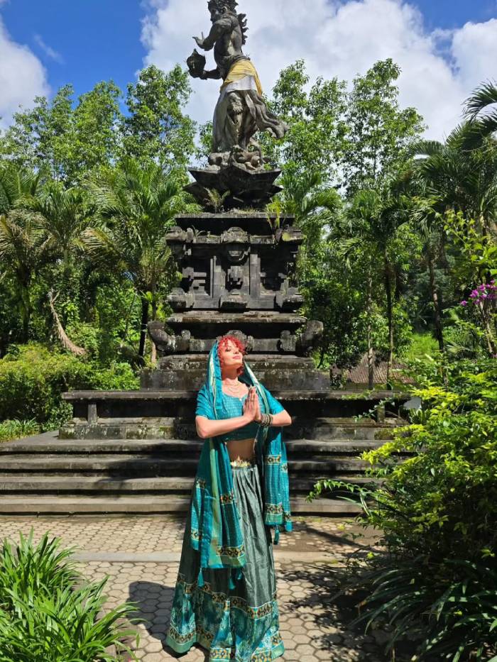 Khám phá đền suối thiêng Tampak Siring – nơi 12 dòng nước ban phước linh thiêng