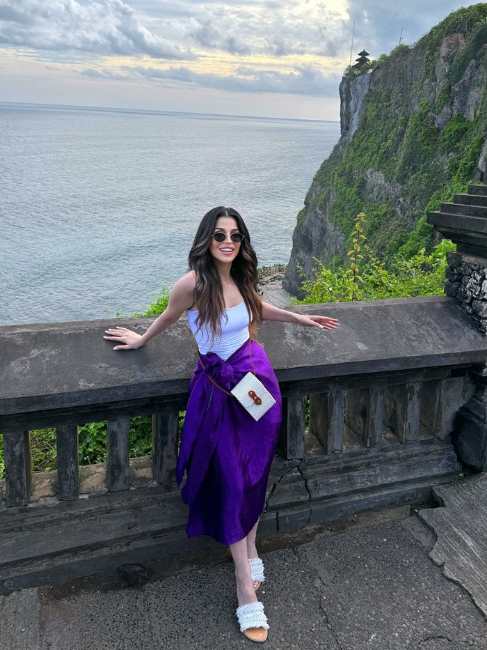 Uluwatu: Điểm đến văn hóa và cảnh quan ngoạn mục Bali. Nguồn: the_khanlarovs
