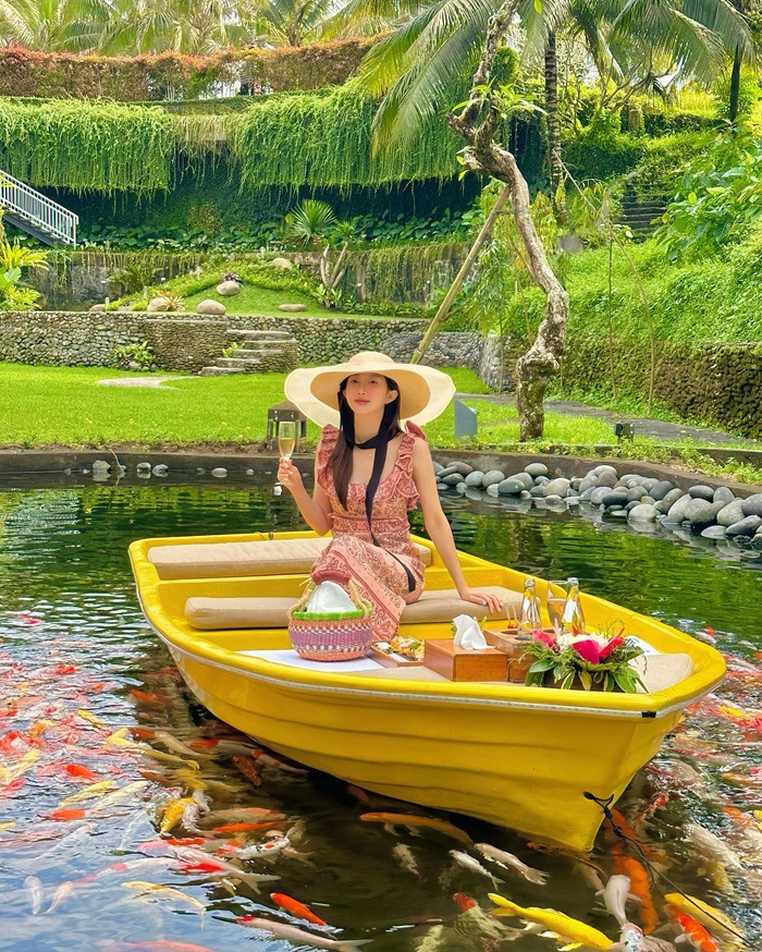 Khung cảnh thiên nhiên xanh mướt bao quanh khách sạn Kamandalu Ubud. Nguồn: dailybnee