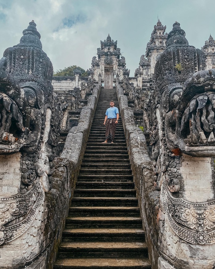 Pura Lempuyang Luhur giữ vị trí quan trọng trong tín ngưỡng Hindu Bali. Nguồn: indigo.explore