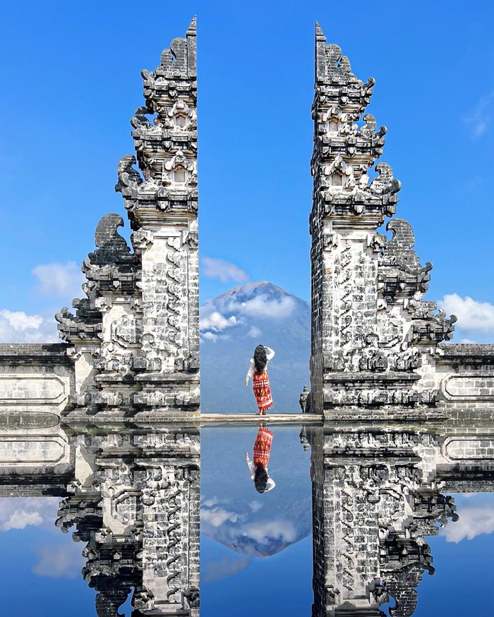 Kiến trúc cổng trời Bali thể hiện nét nghệ thuật truyền thống của người Bali. Nguồn: romila_rout
