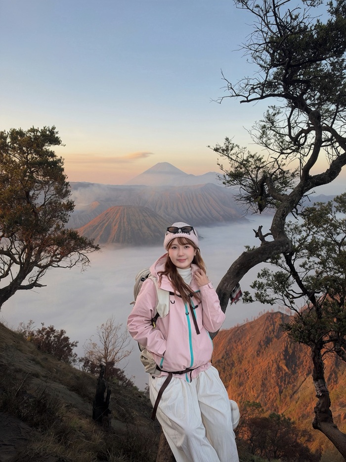 Núi lửa Bromo nằm tại tỉnh Đông Java xinh đẹp Indonesia. Nguồn: tuhy.hein